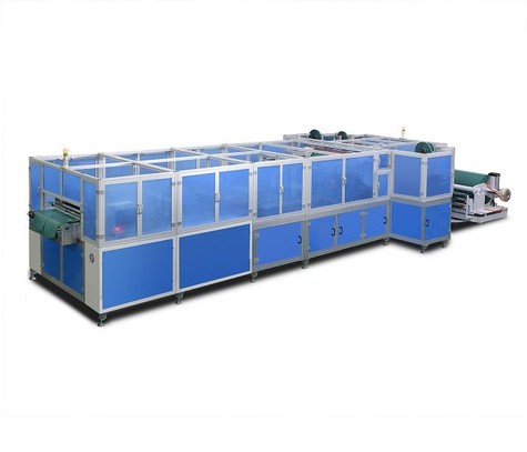 Macchina per la produzione di abiti